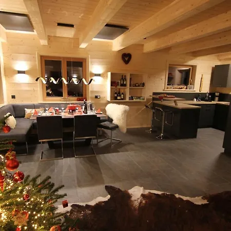 Heidi Chalets Falkertsee - Luxuschalet Almsommer * Patergassen