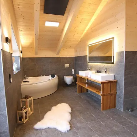 木屋 Heidi Falkert Heidialm - Almsommer *