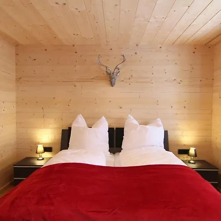 Heidi Chalets Falkertsee - Luxuschalet Almsommer