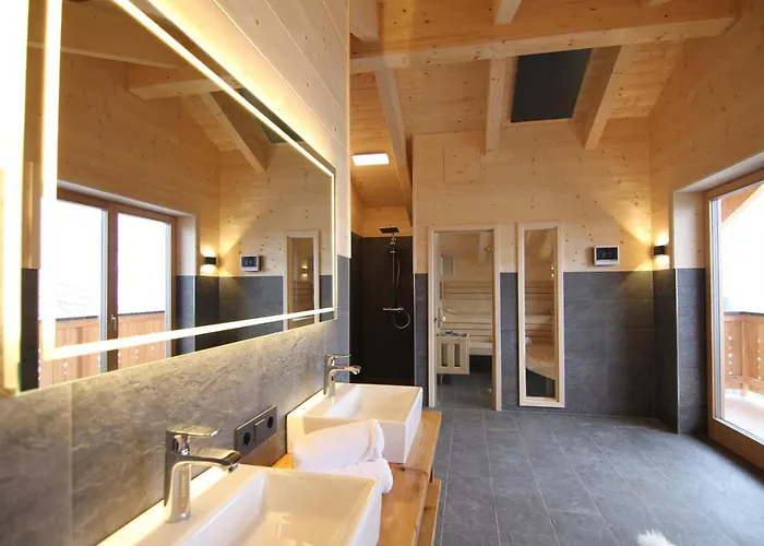 Heidi Falkertsee - Luxuschalet Almsommer * Patergassen